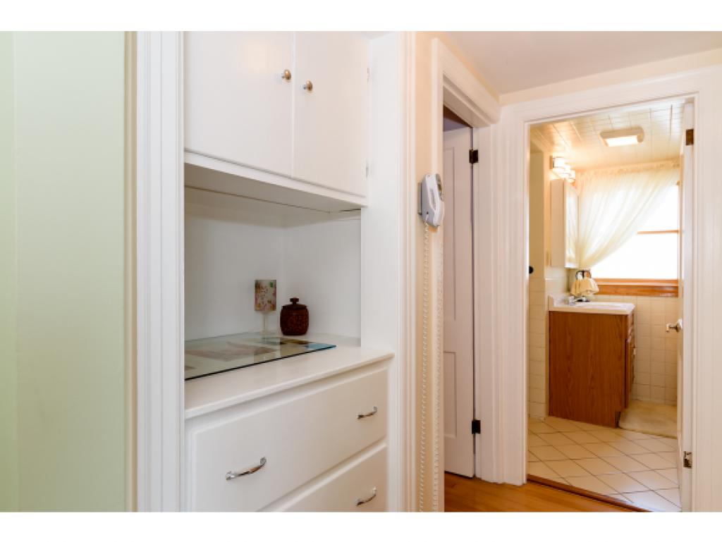 71 Meadow Road Portsmouth, NH 03801 - Photo 14 of 35 Gallery Image 14