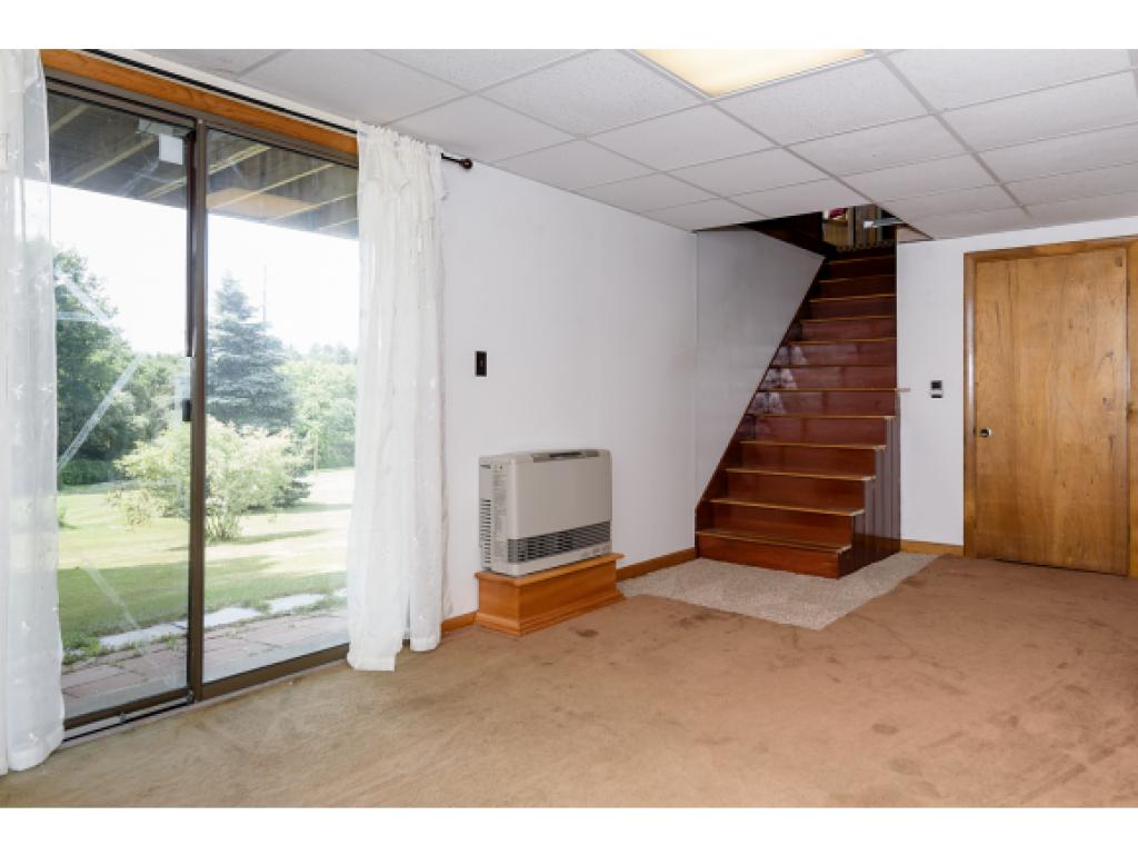 71 Meadow Road Portsmouth, NH 03801 - Photo 24 of 35 Gallery Image 24