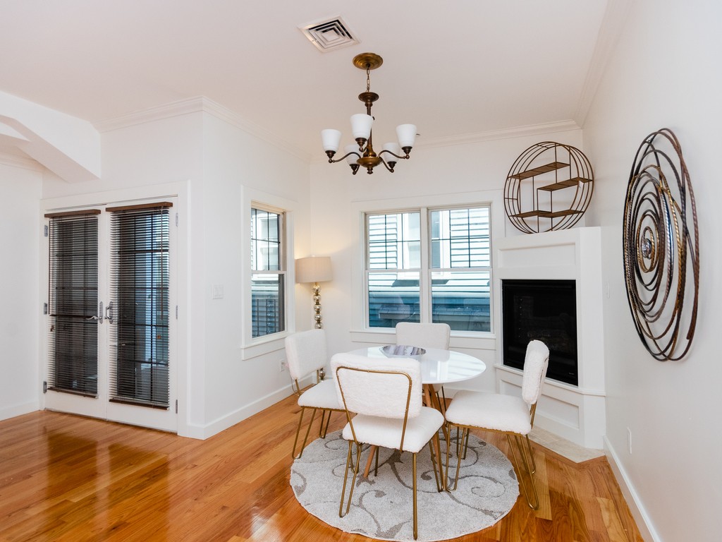 345 West Broadway, Unit 3 Boston, MA 02127 - Photo 8 of 26