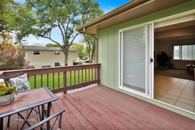 $350,000 | 2N314 Euclid Avenue, Glendale Heights, IL 60139