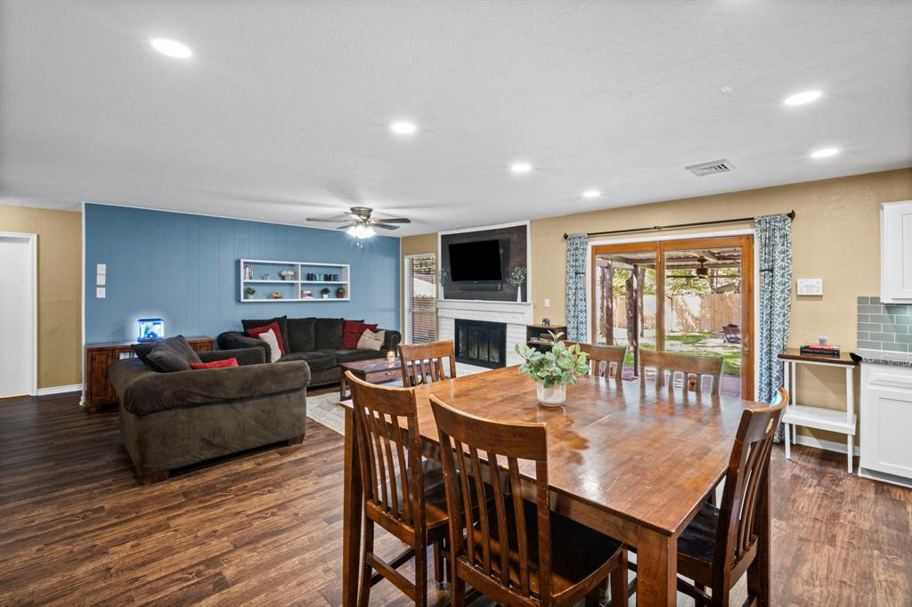 28 Coffee Tavern Road Bedford, TX 76022 - Photo 6 of 26