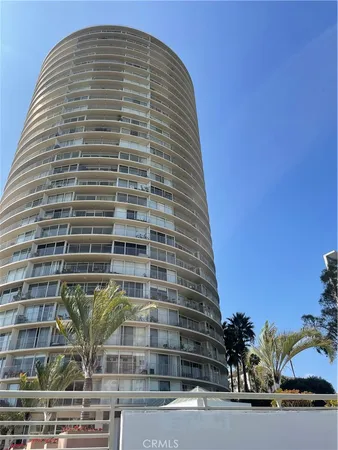 $850,000 | 700 East Ocean Boulevard, Unit 1002, Long Beach, CA 90802
