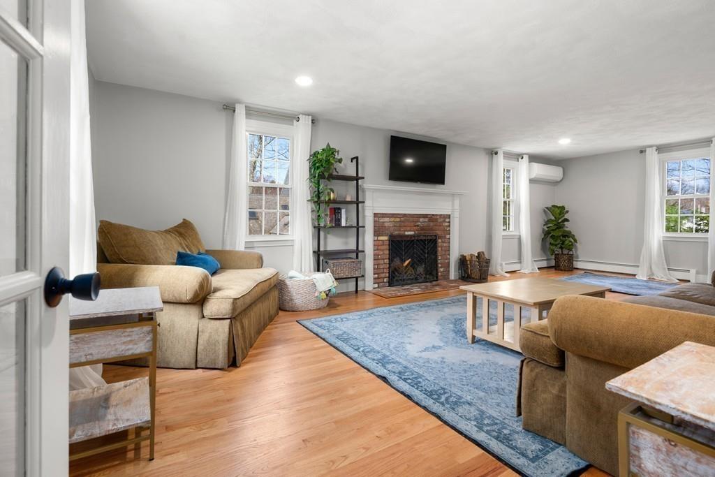 21 Grist Mill Road Acton, MA 01720 - Photo 12 of 34