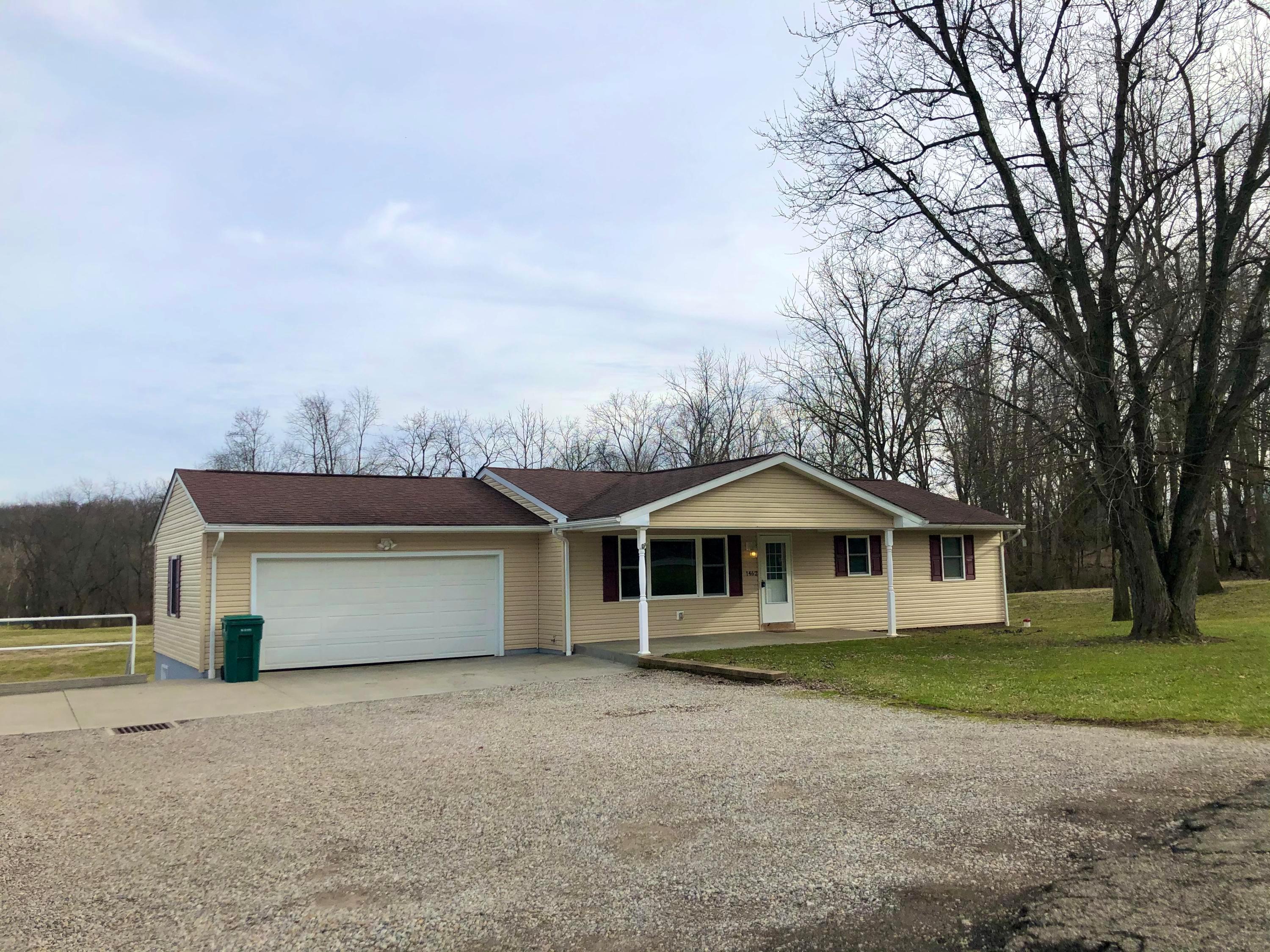 1462 Lancaster-Newark Road Northeast Lancaster, OH 43130 - Photo 2 of 23