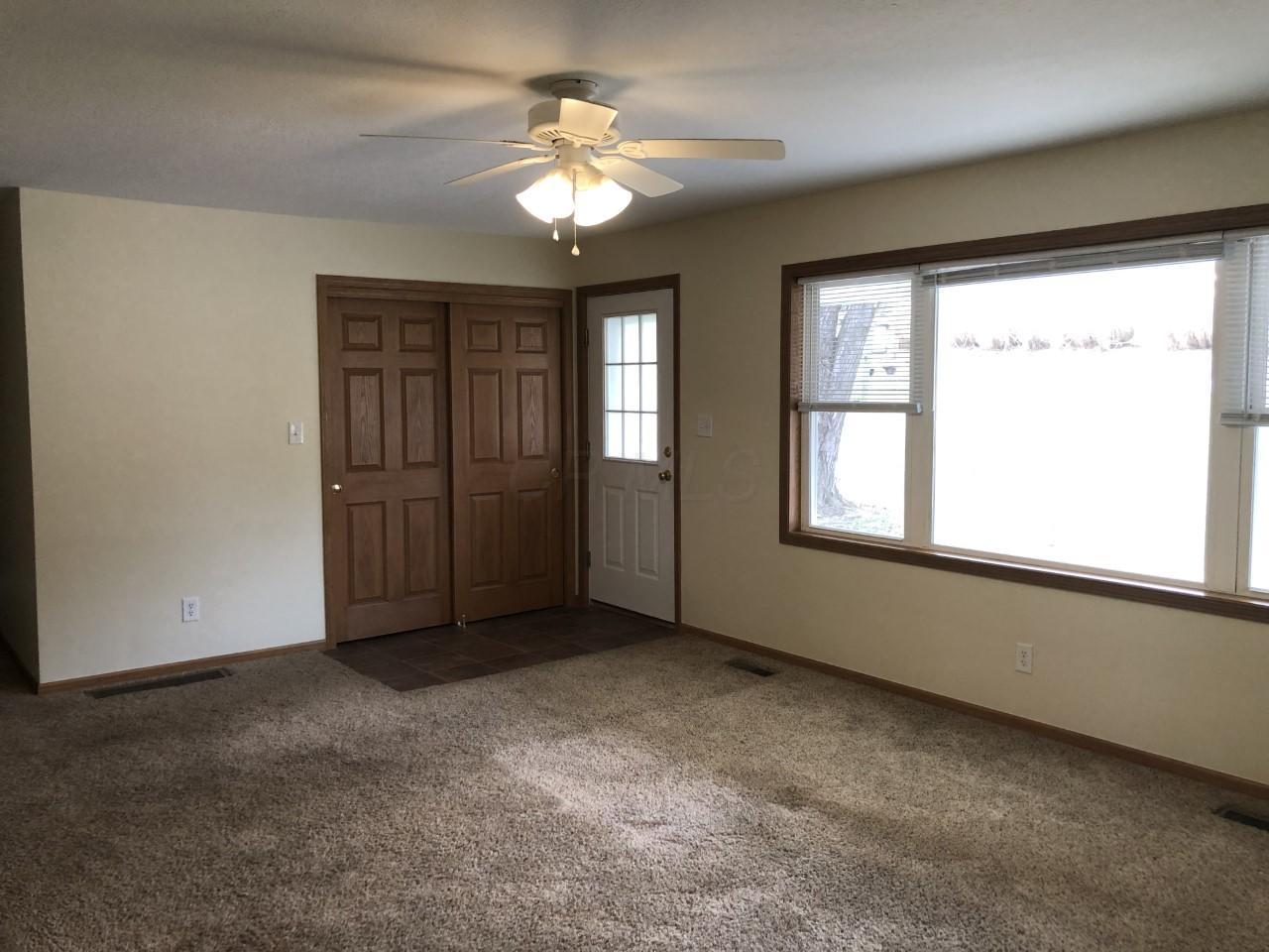 1462 Lancaster-Newark Road Northeast Lancaster, OH 43130 - Photo 7 of 23