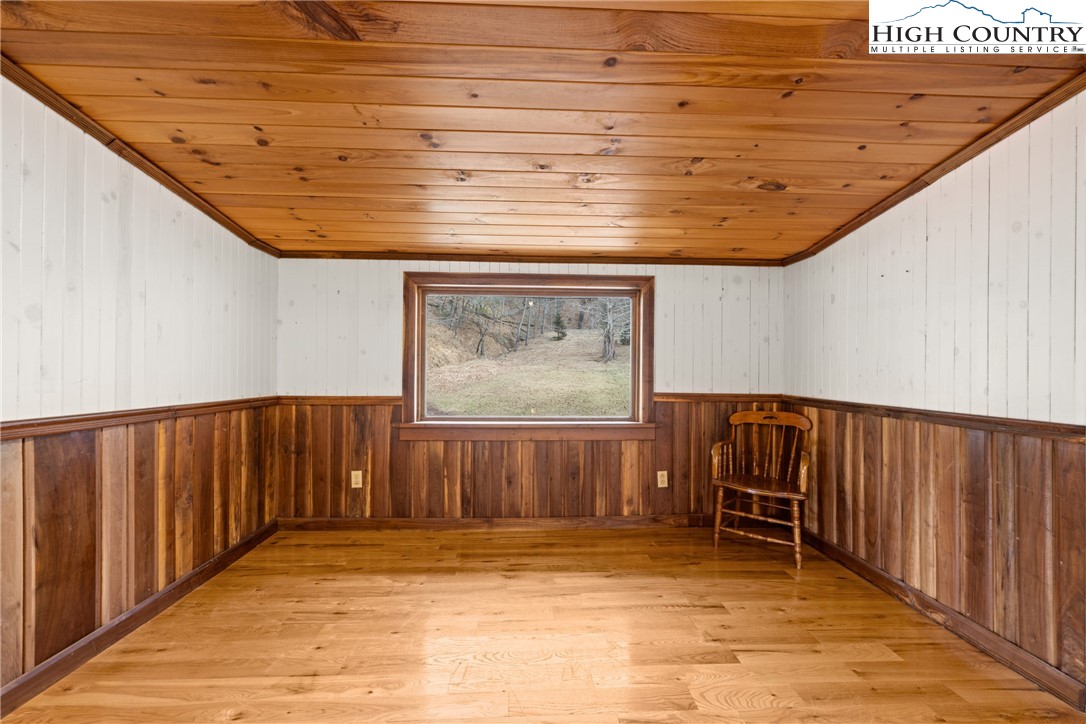 211 Possum Hollow Road Blowing Rock, NC 28605 - Photo 21 of 46 a view of entryway with wooden floor