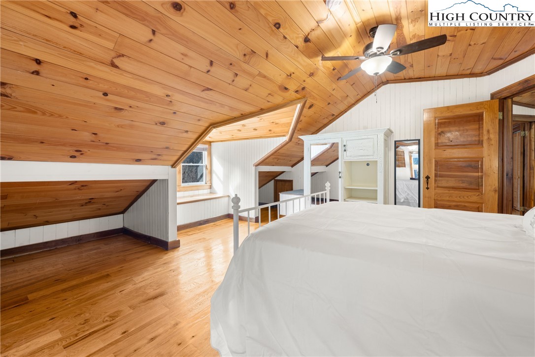 211 Possum Hollow Road Blowing Rock, NC 28605 - Photo 29 of 46 a very nice looking room with a large window