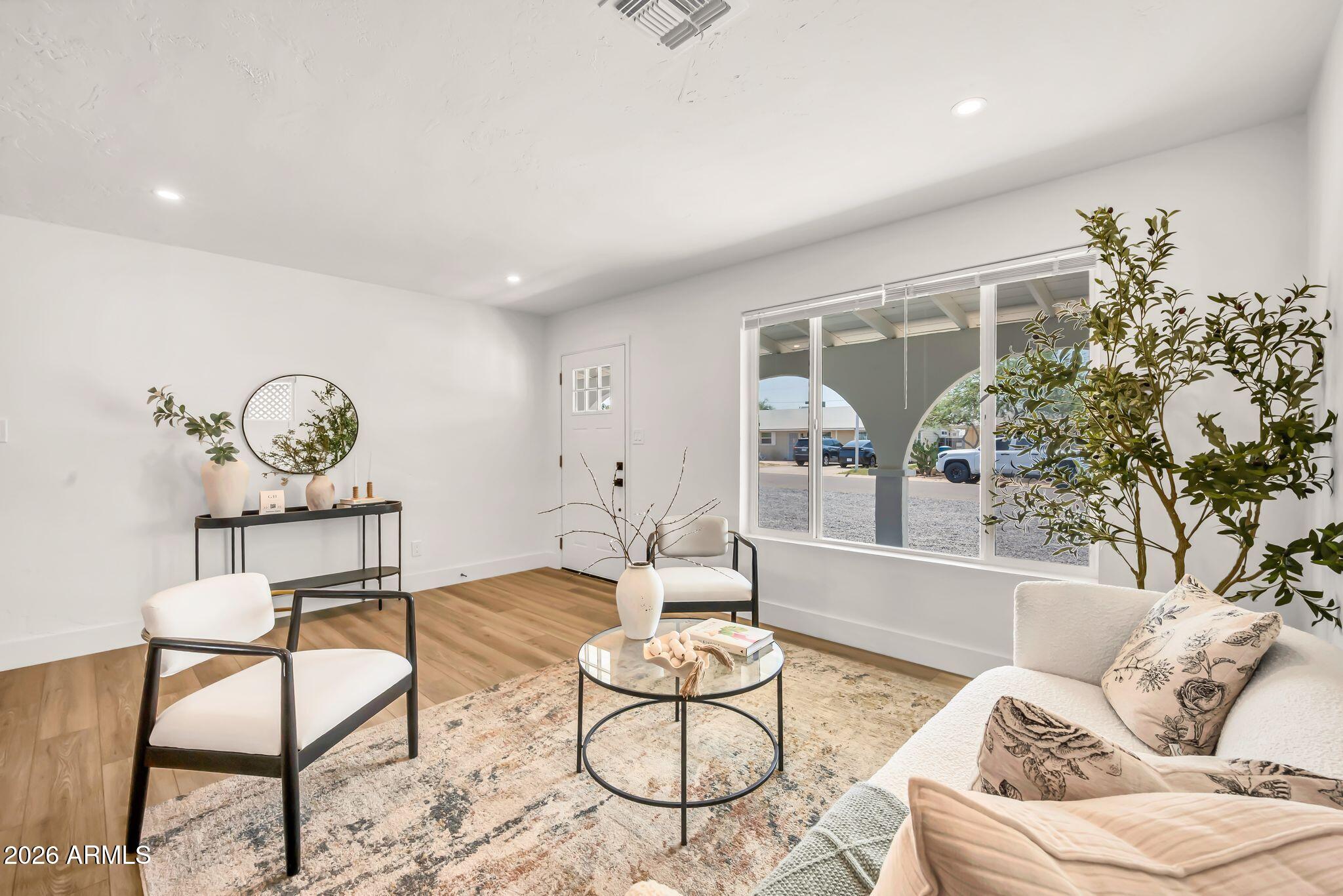 4902 East Granada Road Phoenix, AZ 85008 - Photo 7 of 46 4902 E Granada-7