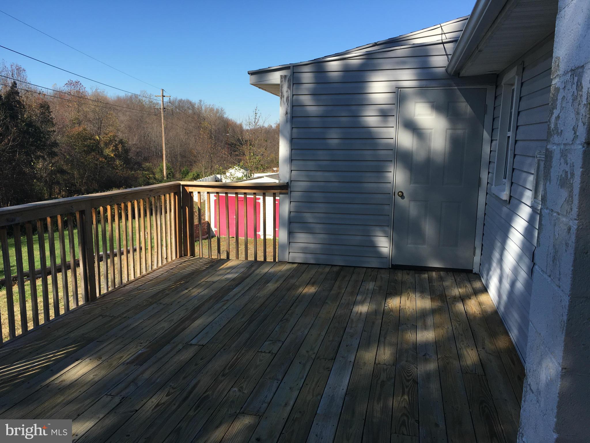 11285 Raby Road Waldorf, MD 20601 - Photo 7 of 27 Exterior (Rear)Deck