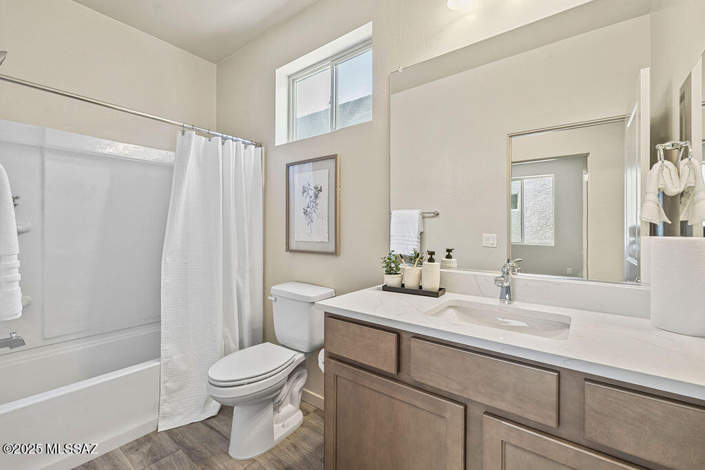 7404 West Barrel Racer Road Tucson, AZ 85743 - Photo 9 of 42 Gallery Image 9