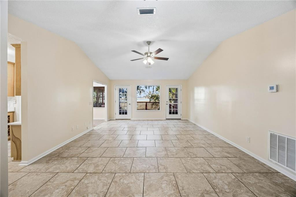 228 London Hill Road Woodbine, GA 31569 - Photo 8 of 52 Photo 8