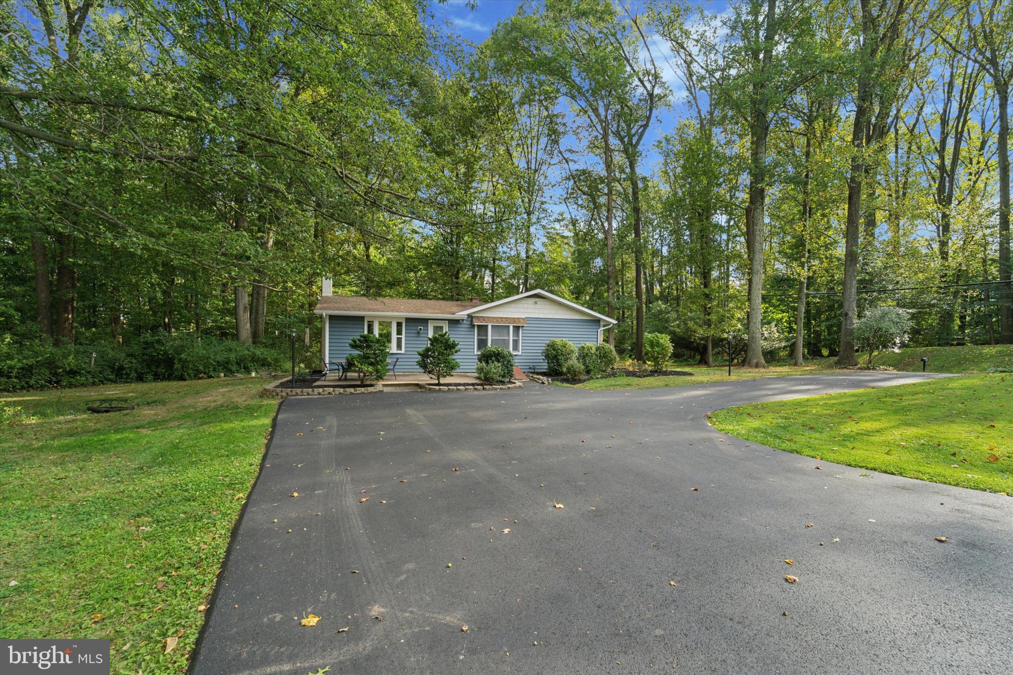 3249 Mill Road Doylestown, PA 18902 - Photo 13 of 35