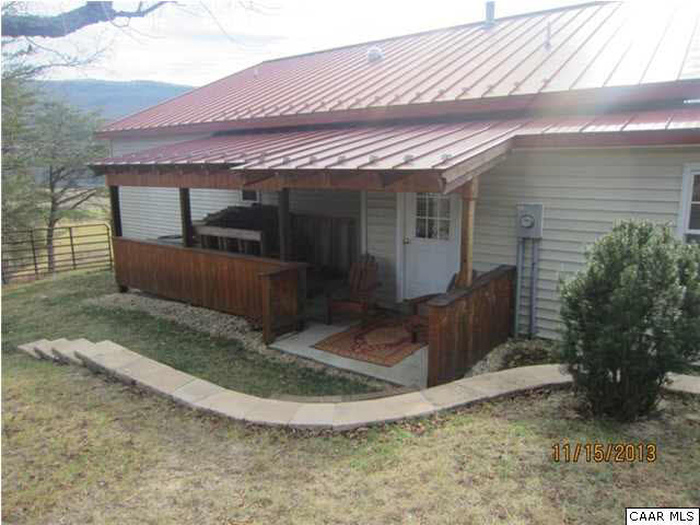 12132 Jackson River Road Monterey, VA 24465 - Photo 17 of 34 Back of home