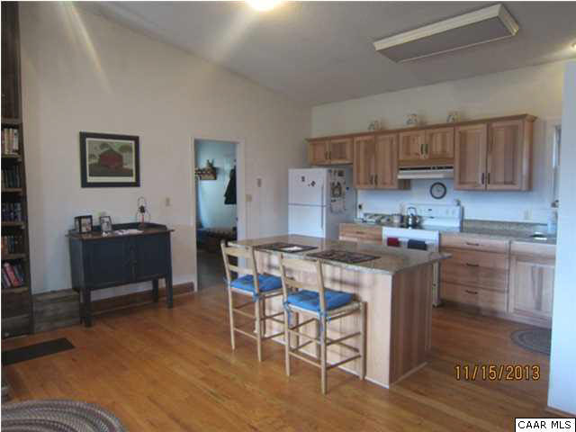 12132 Jackson River Road Monterey, VA 24465 - Photo 7 of 34 Kitchen