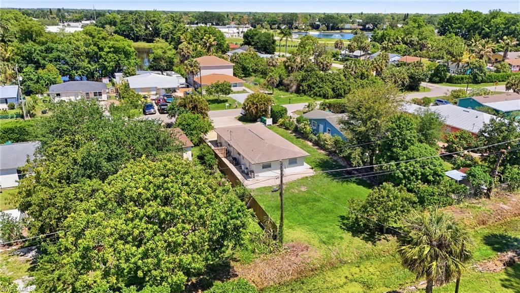 5458 Sholtz Street Naples, FL 34113 - Photo 3 of 24