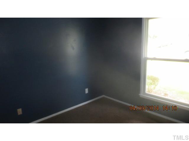 2704 Little John Road Raleigh, NC 27610 - Photo 6 of 10