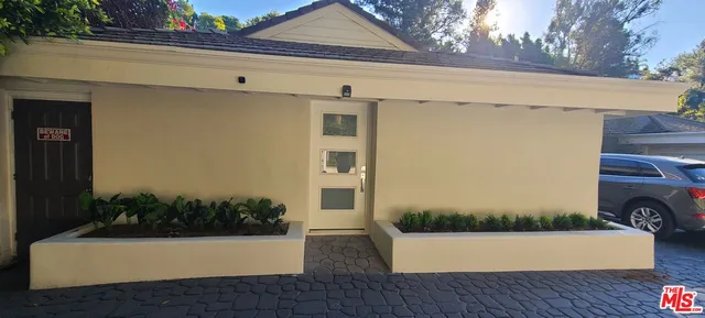 a view of outdoor space