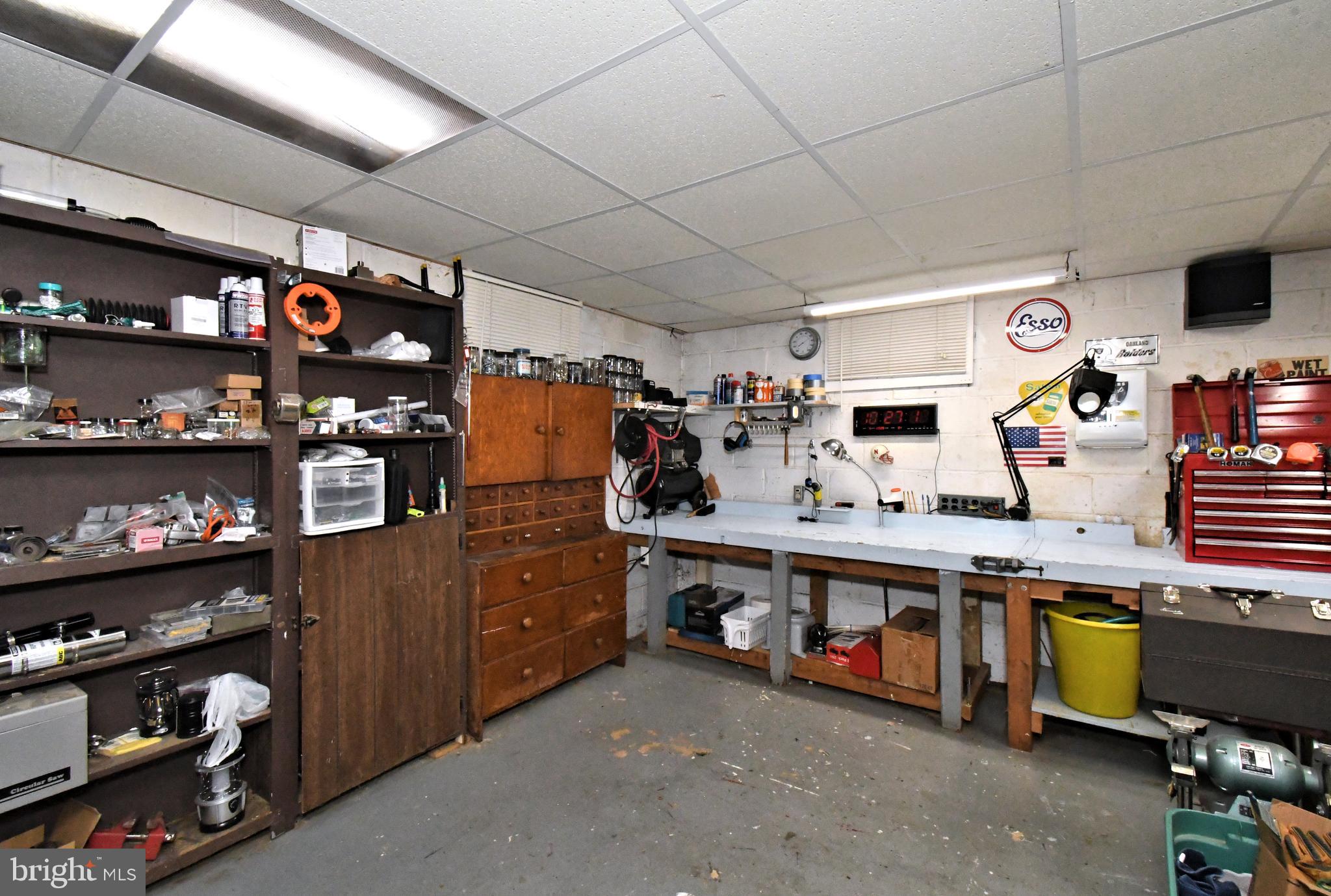 5 Royal Oak Road Lawrence Township, NJ 08648 - Photo 33 of 53
