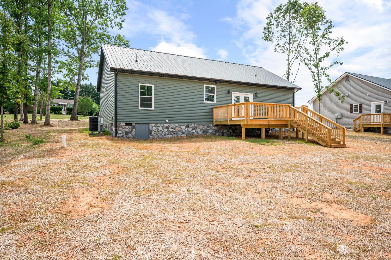 109 Greenhouse Road Rustburg, VA 24588 - Photo 37 of 46