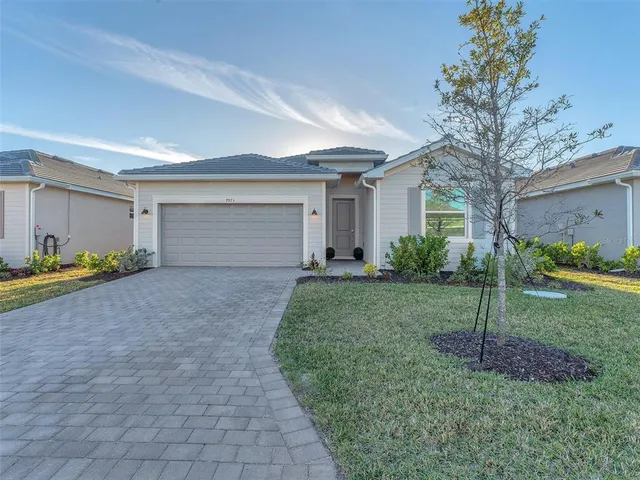 $350,000 | 7973 Lakes Edge Ln Port, Port Charlotte, FL 33981