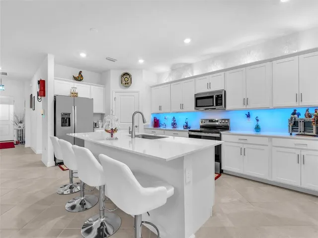 $350,000 | 7973 Lakes Edge Ln Port, Port Charlotte, FL 33981