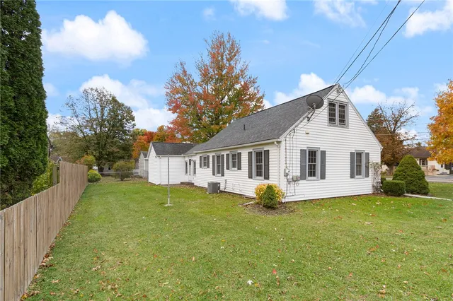 $146,960 | 1404 Summit Drive, Arcadia, NY 14513