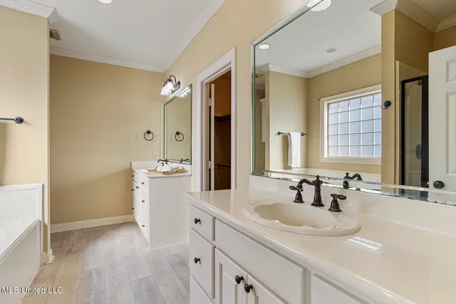 $339,000 | 326 Lasalle Court, Flowood, MS 39232