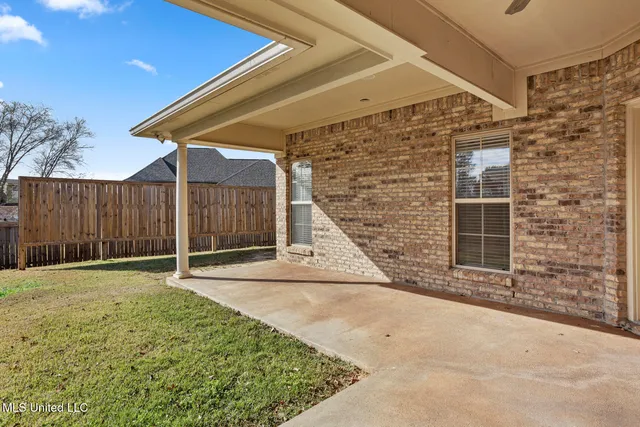 $339,000 | 326 Lasalle Court, Flowood, MS 39232