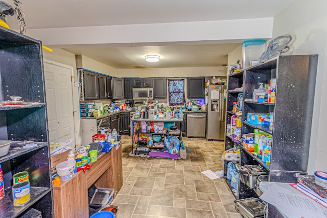 740 Simpson Avenue Decatur, IL 62526 - Photo 9 of 18