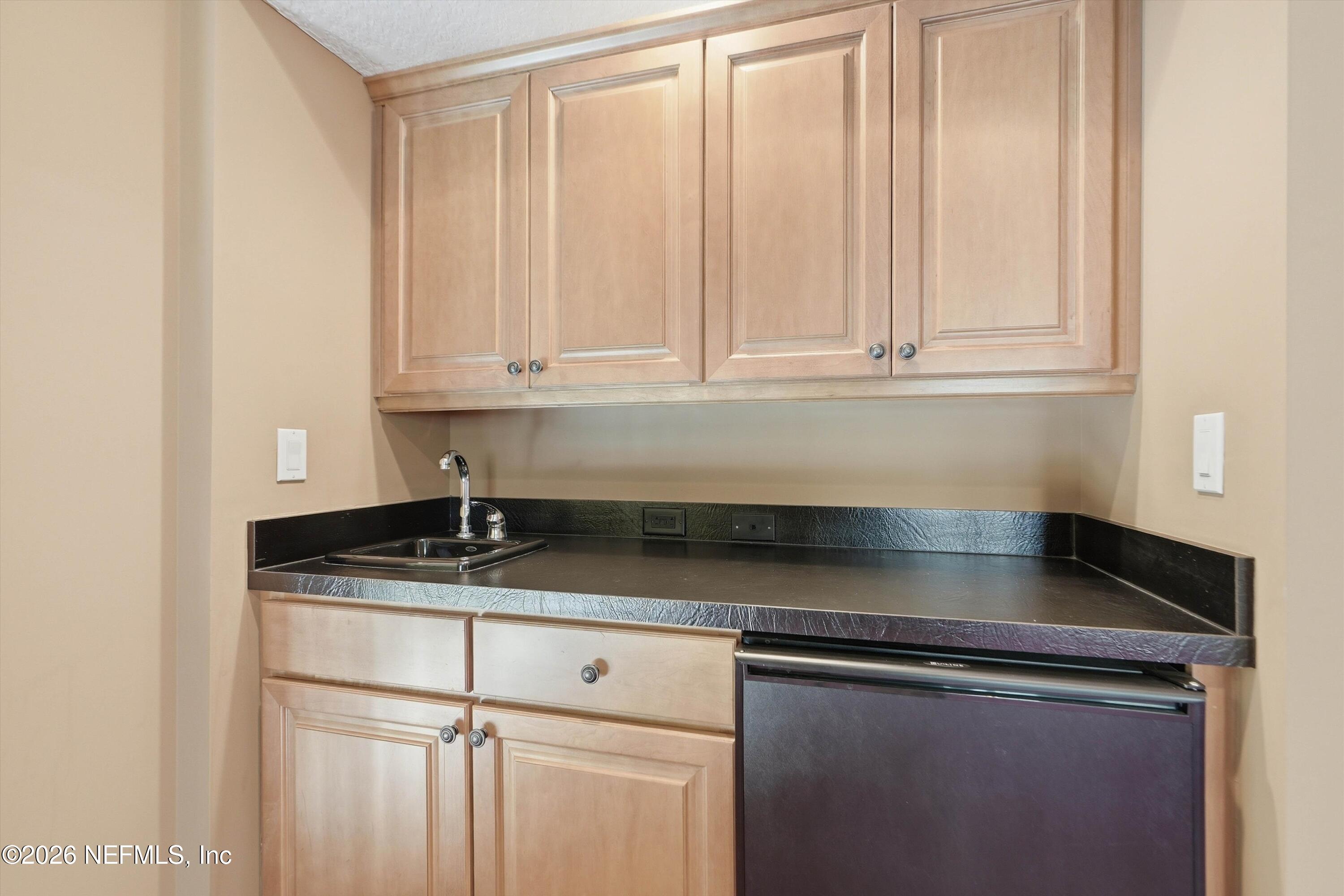 560 Sebastian Square St. Augustine, FL 32095 - Photo 40 of 74 Wet Bar in Loft