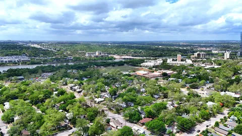 $625,000 | 1710 Holly Street, Austin, TX 78702