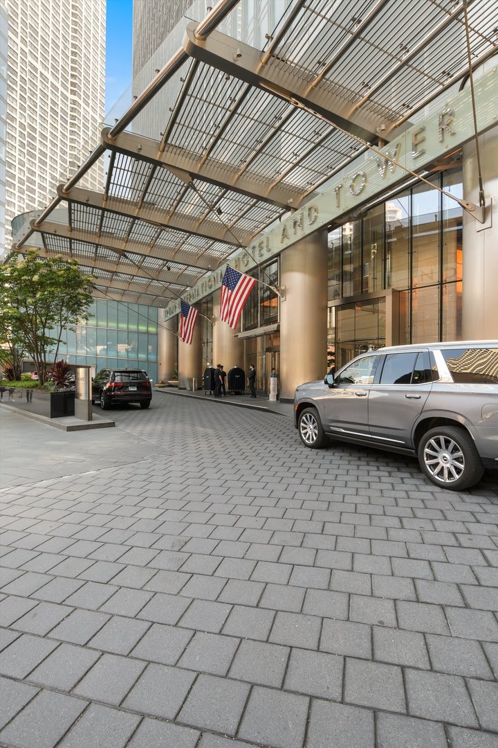 401 North Wabash Avenue, Unit 40F Chicago, IL 60611 - Photo 4 of 37