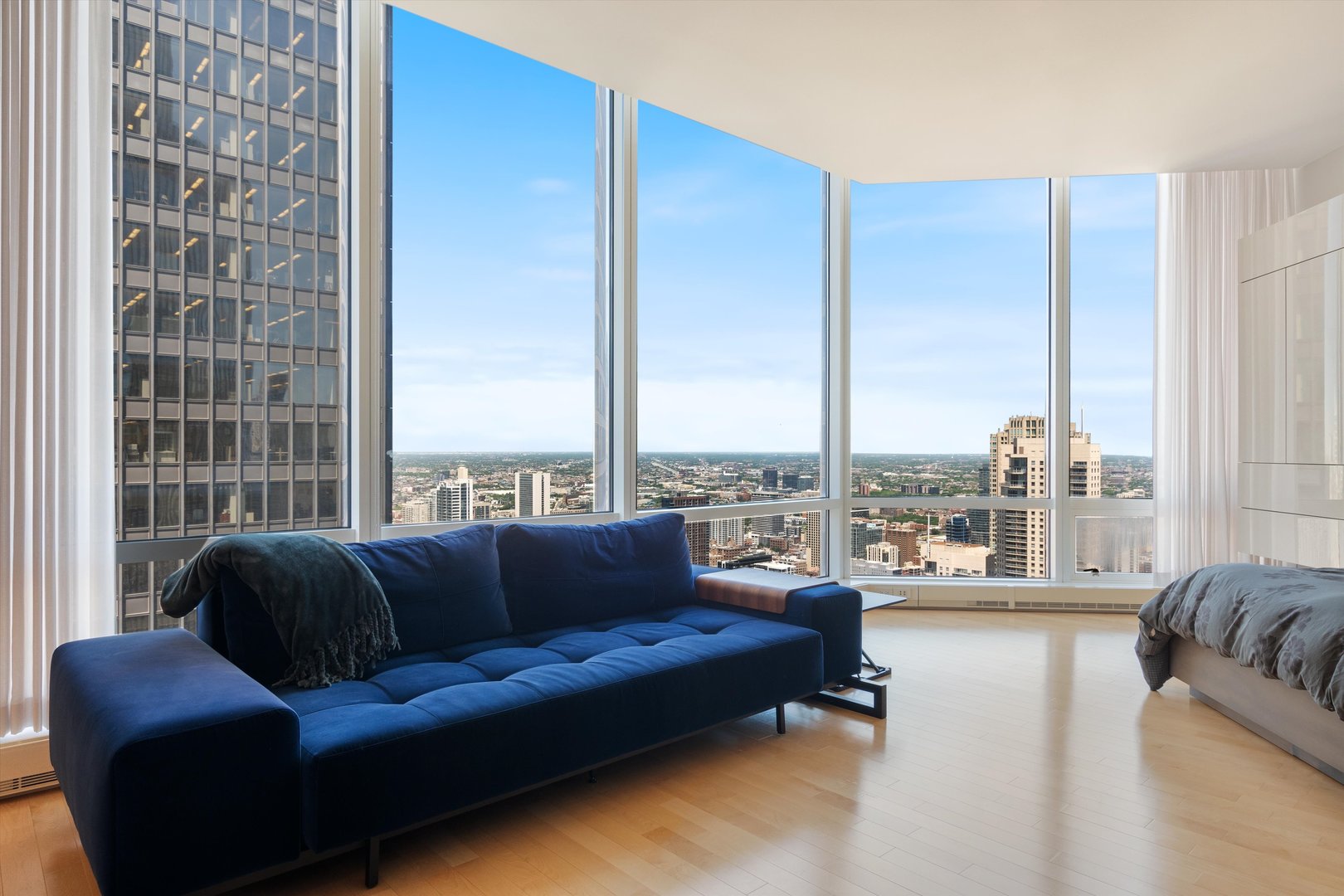 401 North Wabash Avenue, Unit 40F Chicago, IL 60611 - Photo 8 of 37