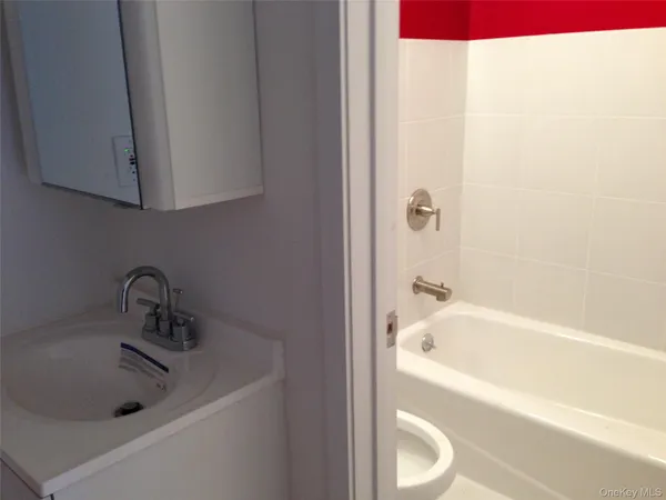 $3,100 | 43-14 157th Street, Unit 2 | Flushing