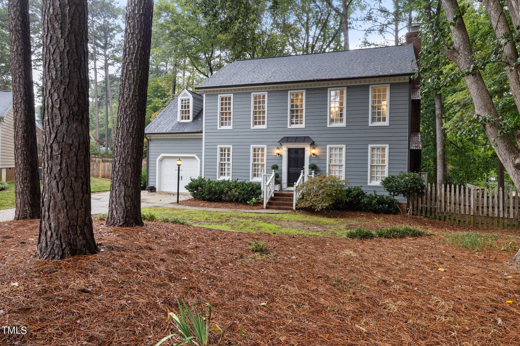 2404 Chello Court Raleigh, NC 27612 - Photo 2 of 34 3-web-or-mls-7K5A1965-2