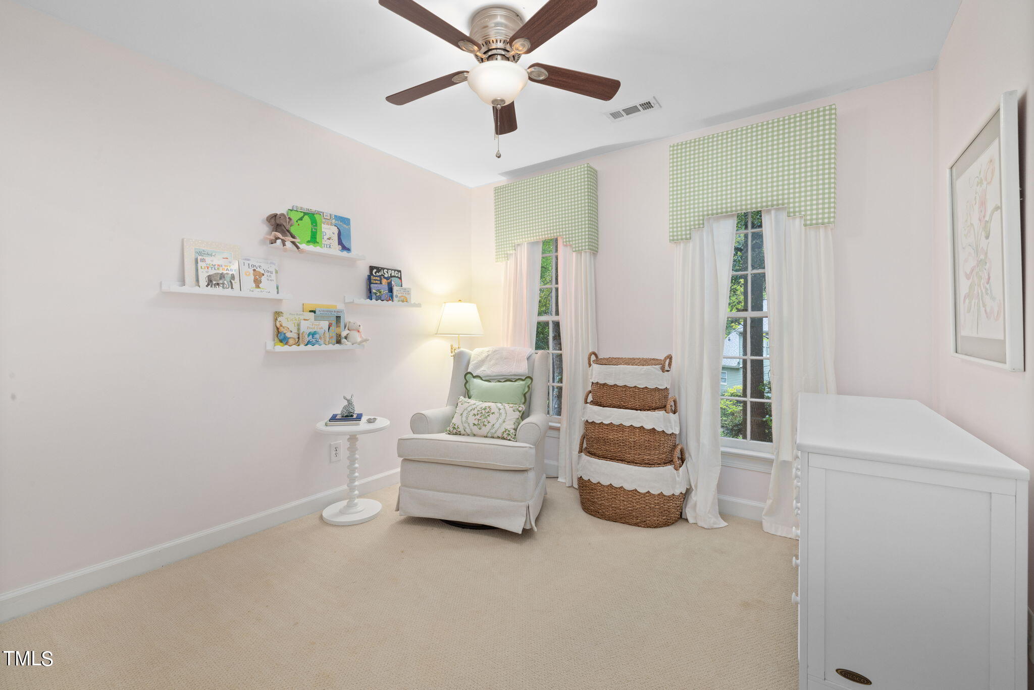 2404 Chello Court Raleigh, NC 27612 - Photo 22 of 34 21-web-or-mls-7K5A2069