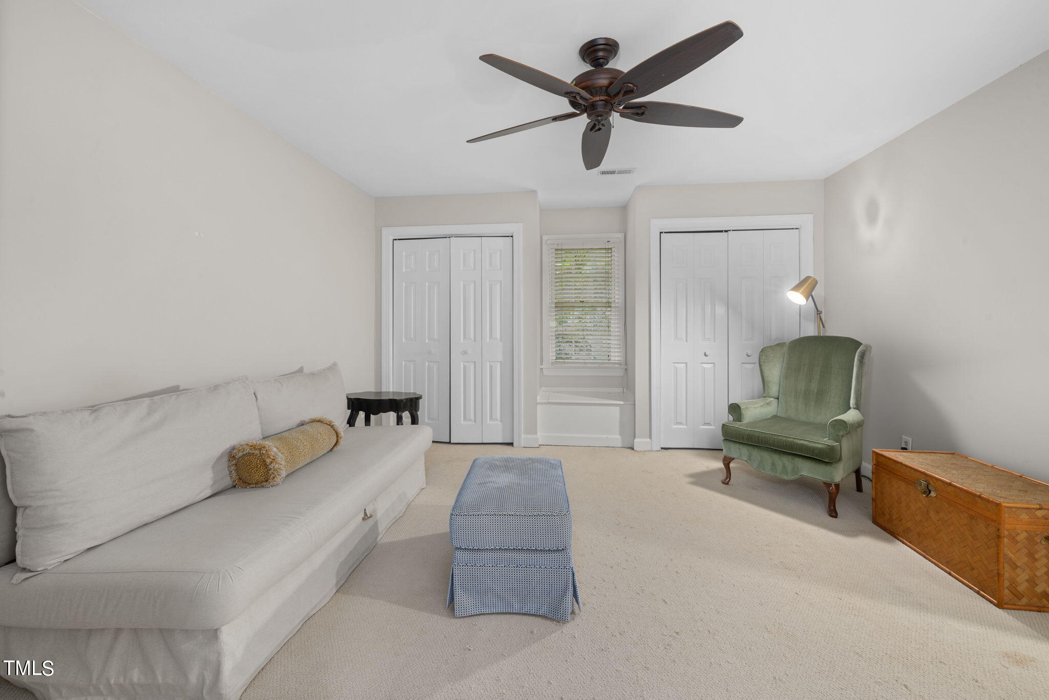 2404 Chello Court Raleigh, NC 27612 - Photo 27 of 34 24-web-or-mls-7K5A2081