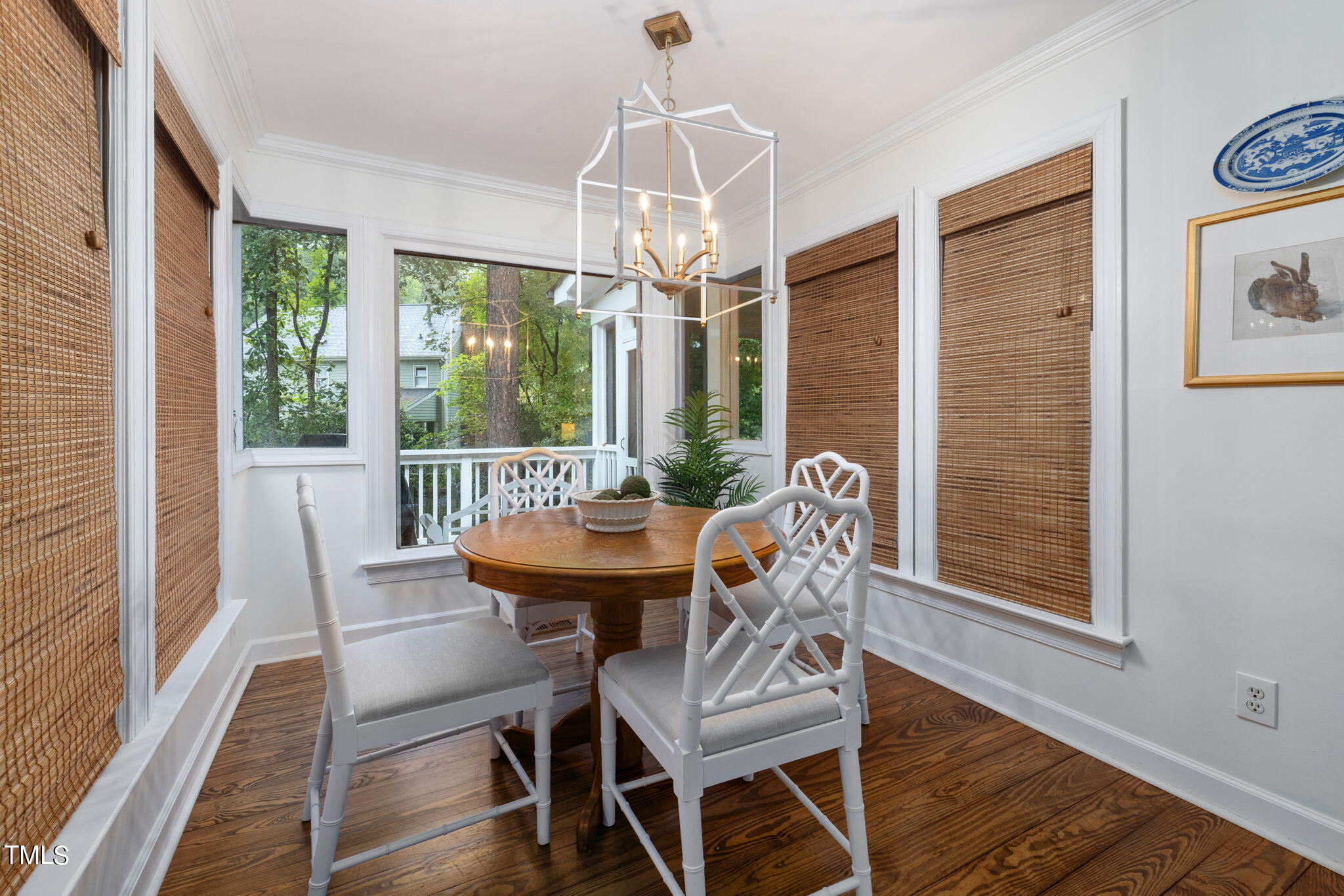 2404 Chello Court Raleigh, NC 27612 - Photo 9 of 34 13-web-or-mls-7K5A2051