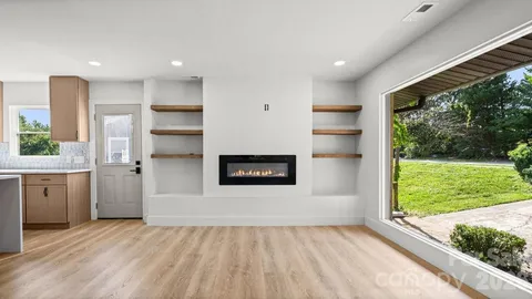 $650,000 | 3320 Winterfield Place, Charlotte, NC 28205
