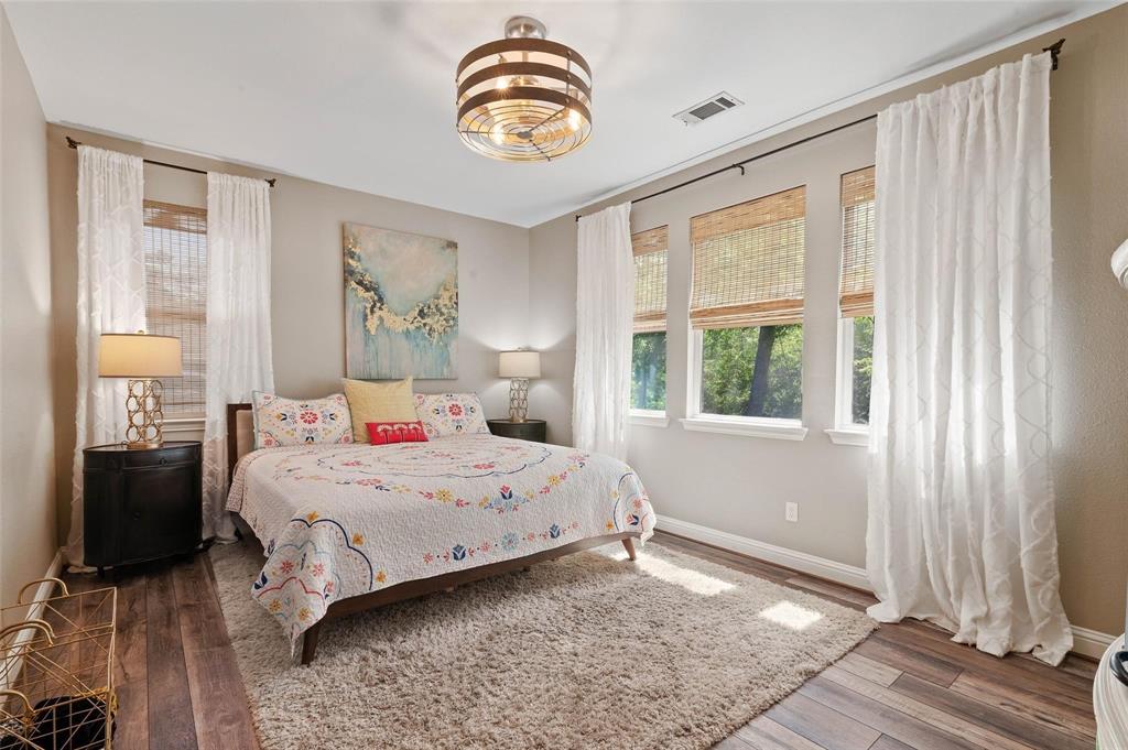 2204 Burning Tree Lane Denton, TX 76209 - Photo 12 of 29