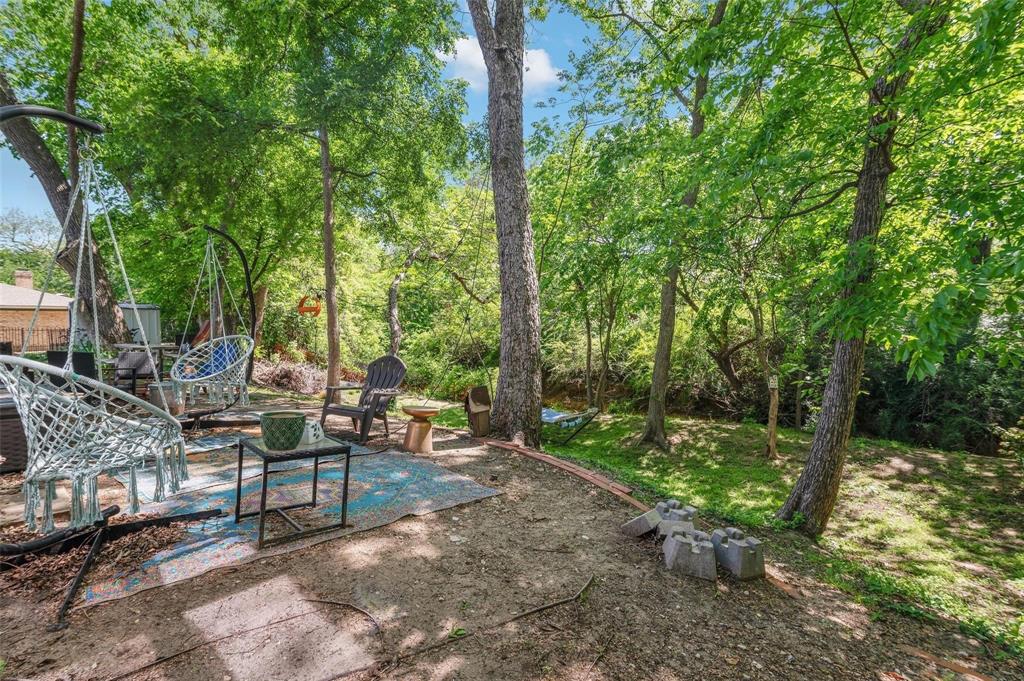 2204 Burning Tree Lane Denton, TX 76209 - Photo 25 of 29