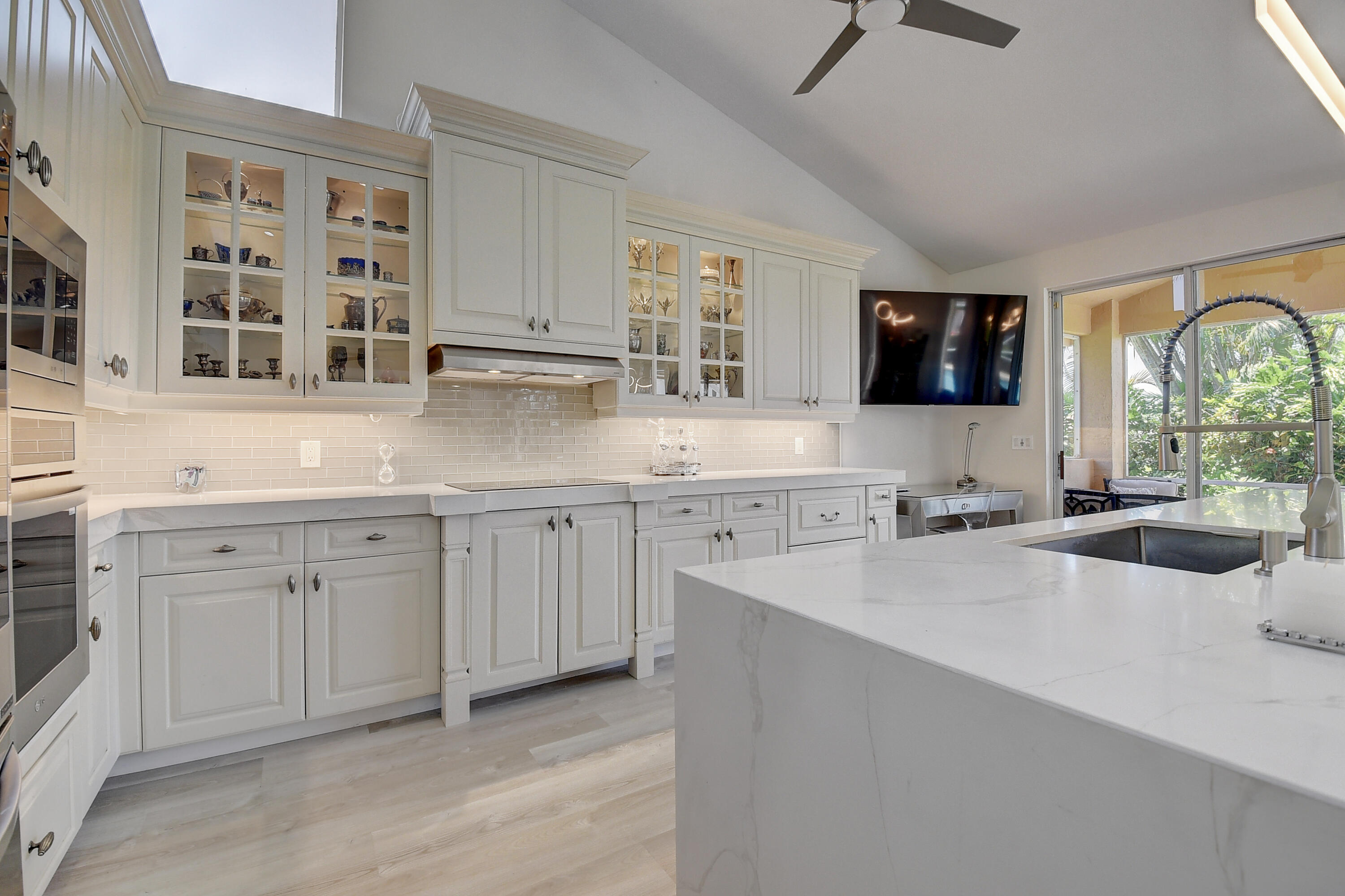 7660 Dorchester Road Boynton Beach, FL 33472 - Photo 16 of 80 14_dsc_5080_1_2_3_4