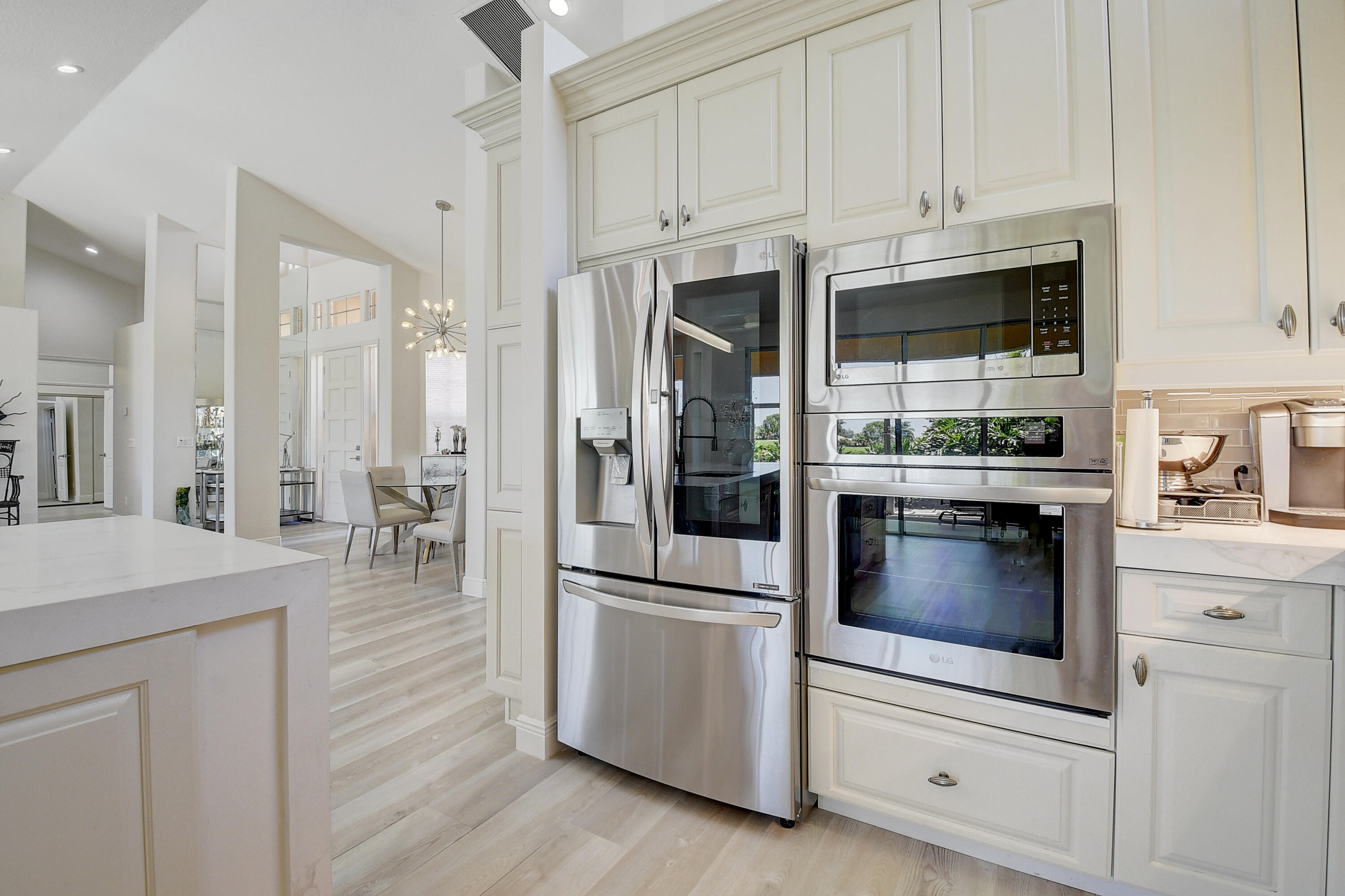 7660 Dorchester Road Boynton Beach, FL 33472 - Photo 19 of 80 17_dsc_5095_6_7_8_9