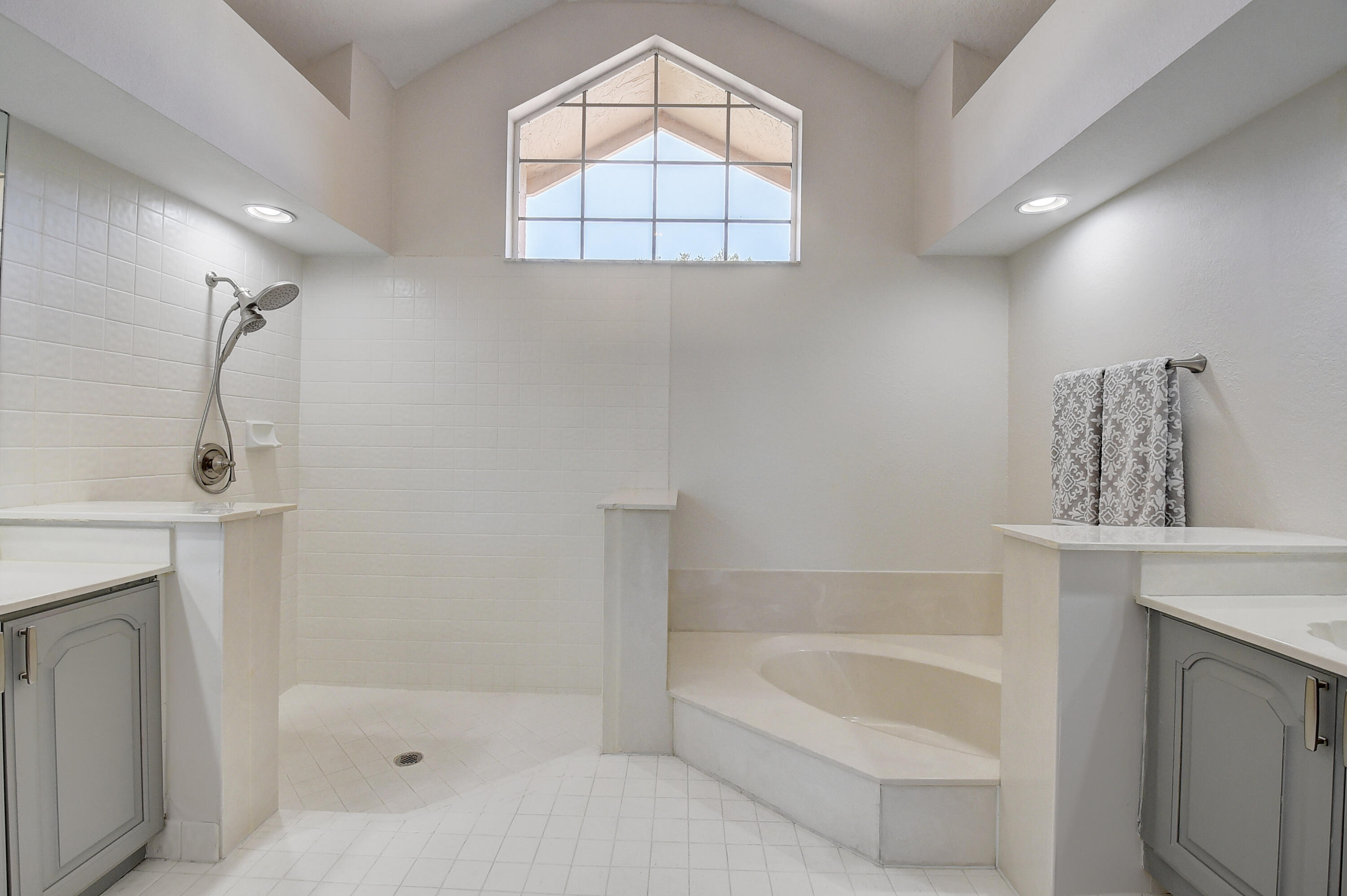7660 Dorchester Road Boynton Beach, FL 33472 - Photo 28 of 80 26_dsc_5140_1_2_3_4