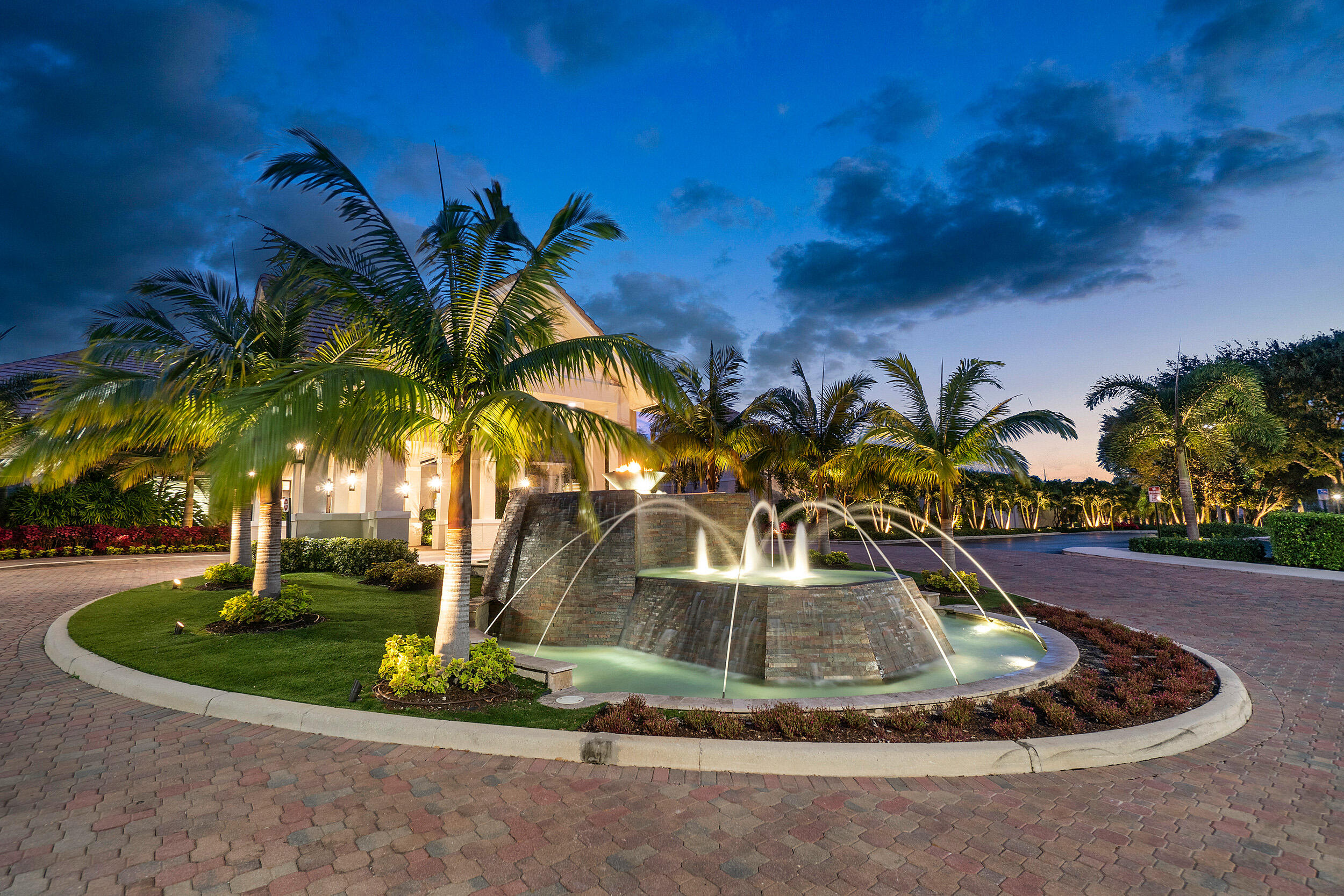 7660 Dorchester Road Boynton Beach, FL 33472 - Photo 53 of 80 44_005-aberdeen-boyntonbeach-fl-full