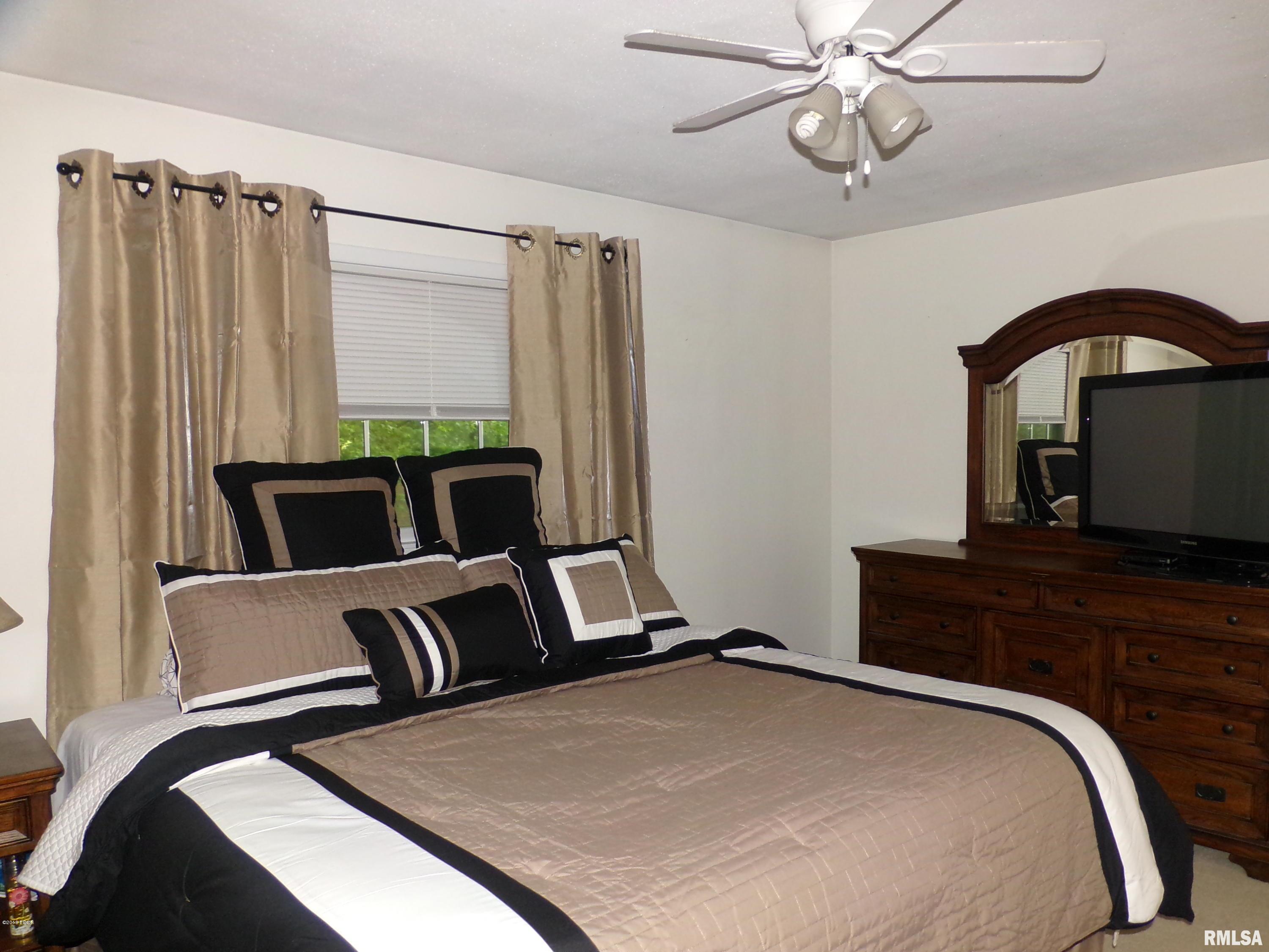 295 Fairway Vista Road Murphysboro, IL 62966 - Photo 31 of 34 Gallery Image 31