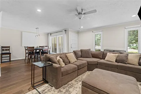$324,999 | 897 Cedar Canyon Square, Marietta, GA 30067