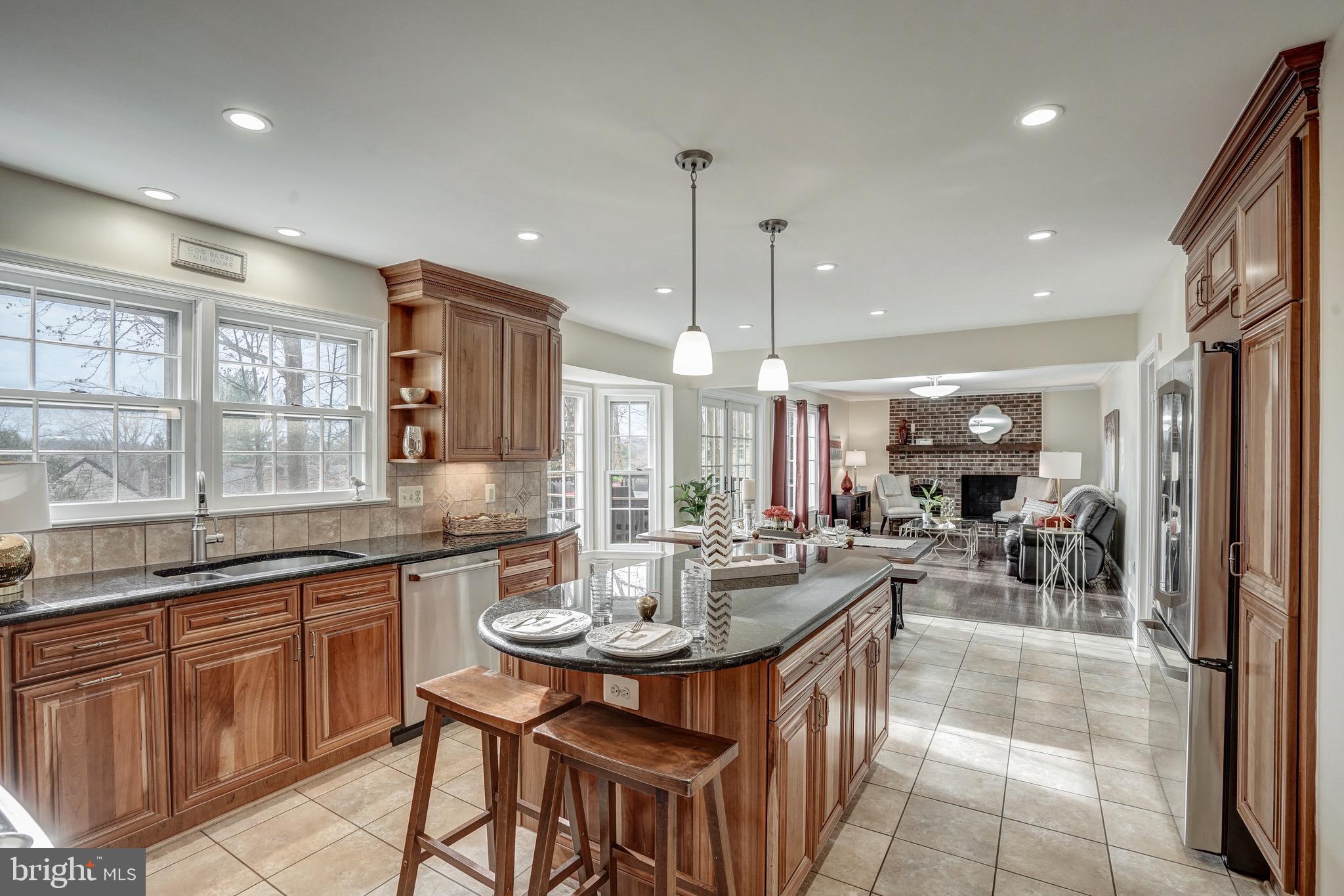 6831 Bluecurl Circle Springfield, VA 22152 - Photo 14 of 50 Striking, fully updated & open concept kitchen