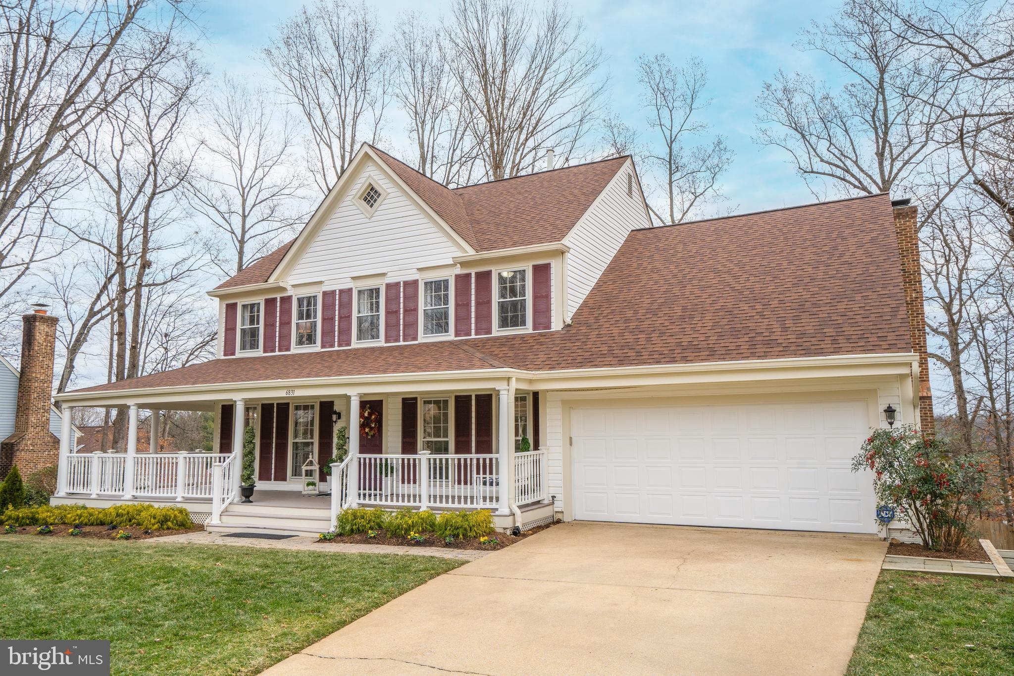 6831 Bluecurl Circle Springfield, VA 22152 - Photo 2 of 50 Sited in the wonderful community of Daventry!