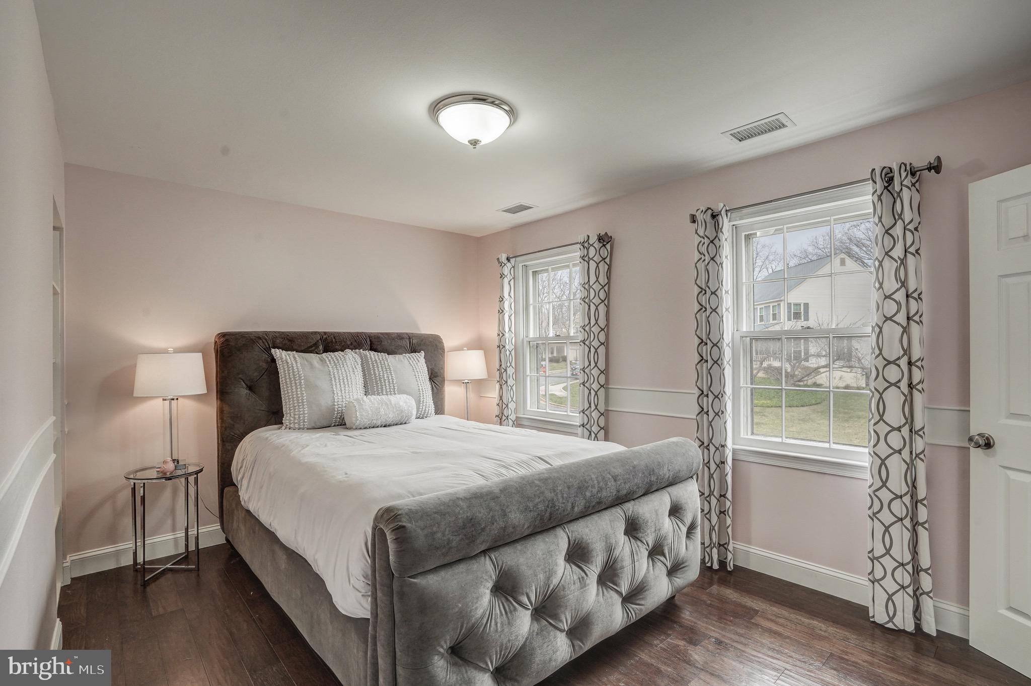 6831 Bluecurl Circle Springfield, VA 22152 - Photo 33 of 50 Bedroom 3